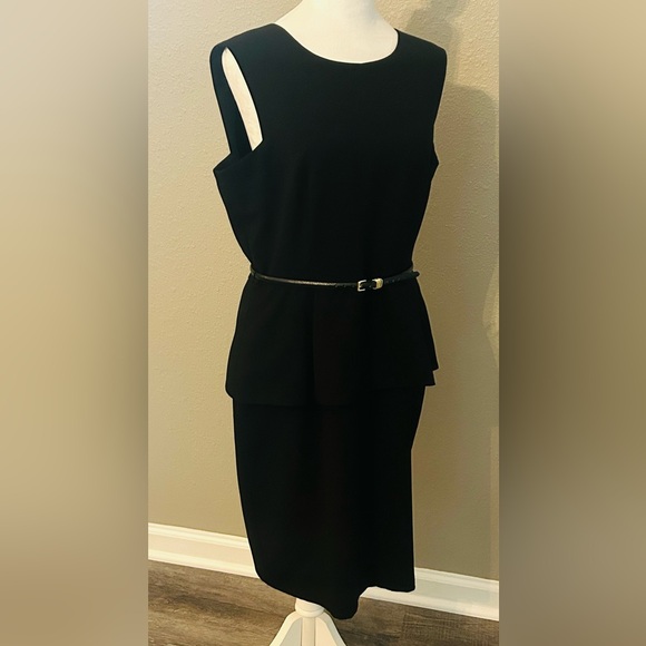CALVIN KLEIN Elegant Formal Black Belted Dress size 12 Excellent Condition - Picture 3 of 14